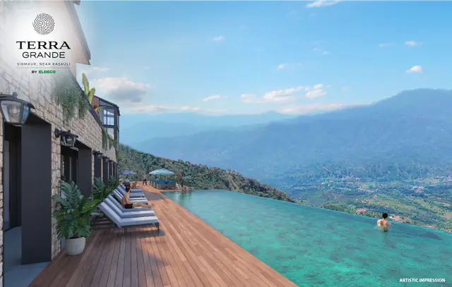 Clubhouse deck and pool facing the mountains